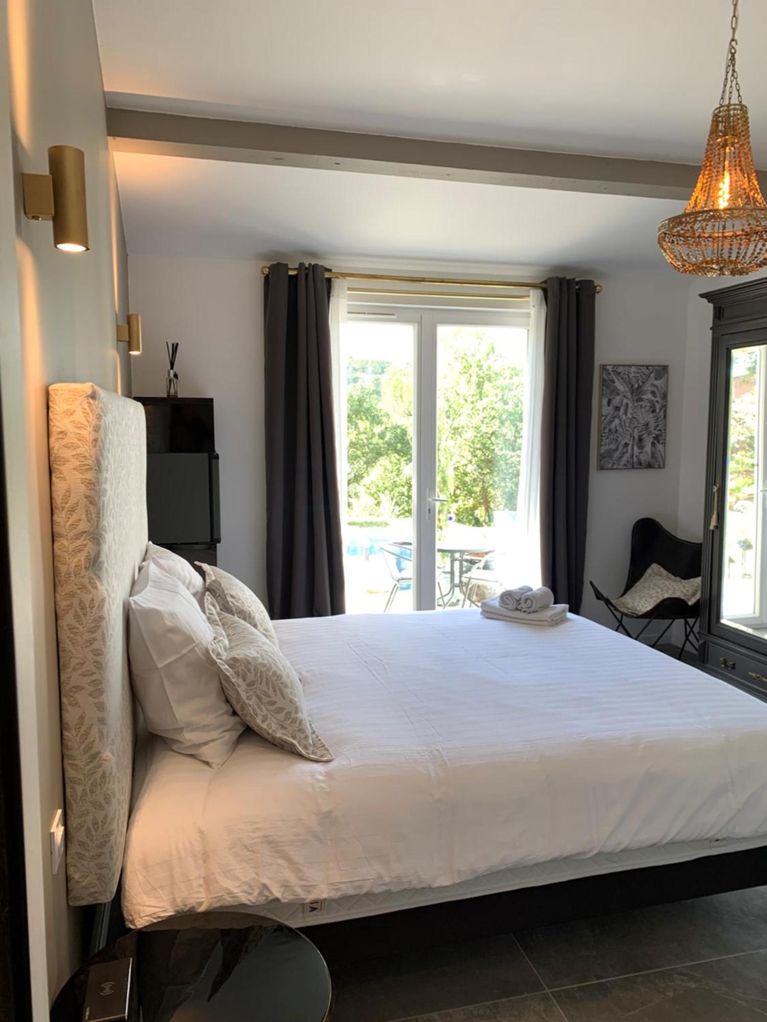 Villa Alba En Provence Besse-sur-Issole Экстерьер фото