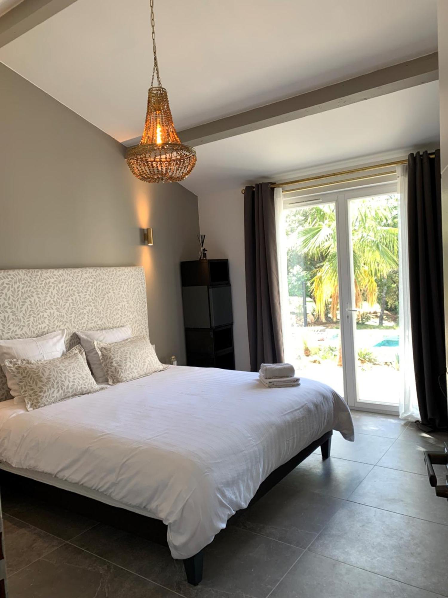 Villa Alba En Provence Besse-sur-Issole Экстерьер фото